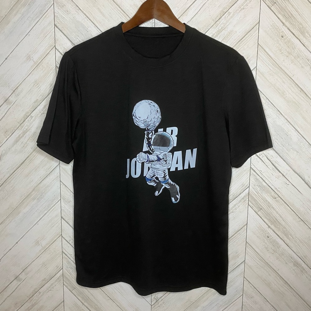 Air Jordan astronaut graphic tee